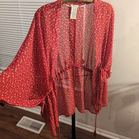 Lucky Brand Red Kimono - Picture 2 of 4